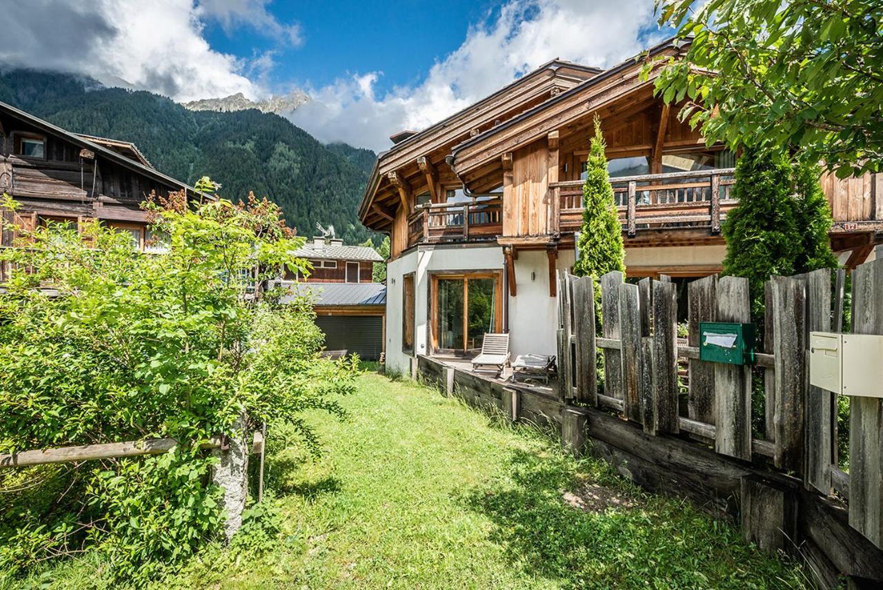 Eden Hotel, Apartments And Chalet Chamonix Les Praz Εξωτερικό φωτογραφία